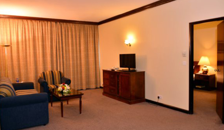 Imperial-Suite-Luxury-Room